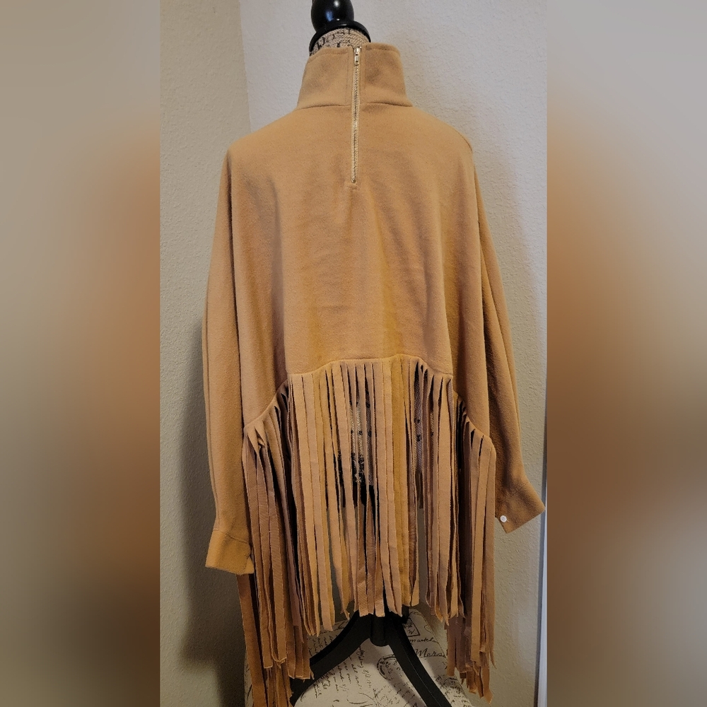 (NEW) Elegant Tan Cowl Neck Ponchos with Fringe - Picture 2 of 2